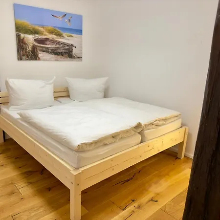 Historisches Wohnen Nahe Rathaus Und Steintor Malchin