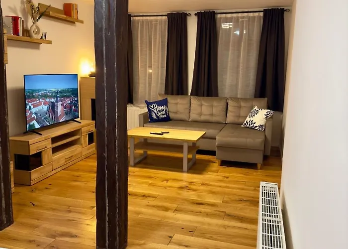 Historisches Wohnen Nahe Rathaus Und Steintor * מאלכין